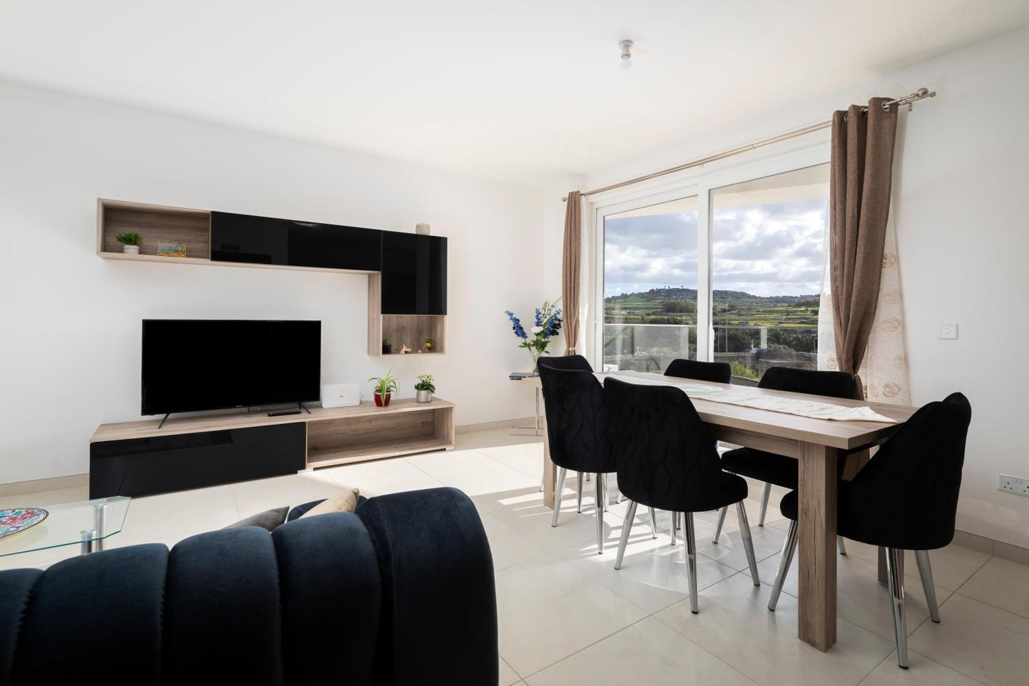 Modern & Spacious 2Br Apartment With Country Views - Close To Xemxija Bay St. Paul's Bay Exterior photo